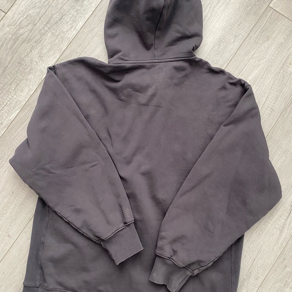 Aritzia TNA Cozy AF Boyfriend Zip Up Hoodie - Picture 4 of 12